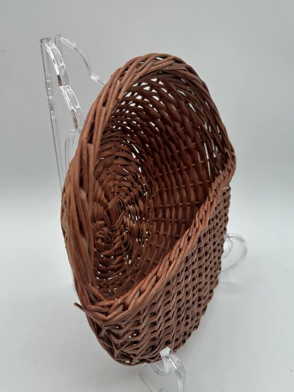 Vintage Wicker Woven Wall Hanging Basket Brown 9.75